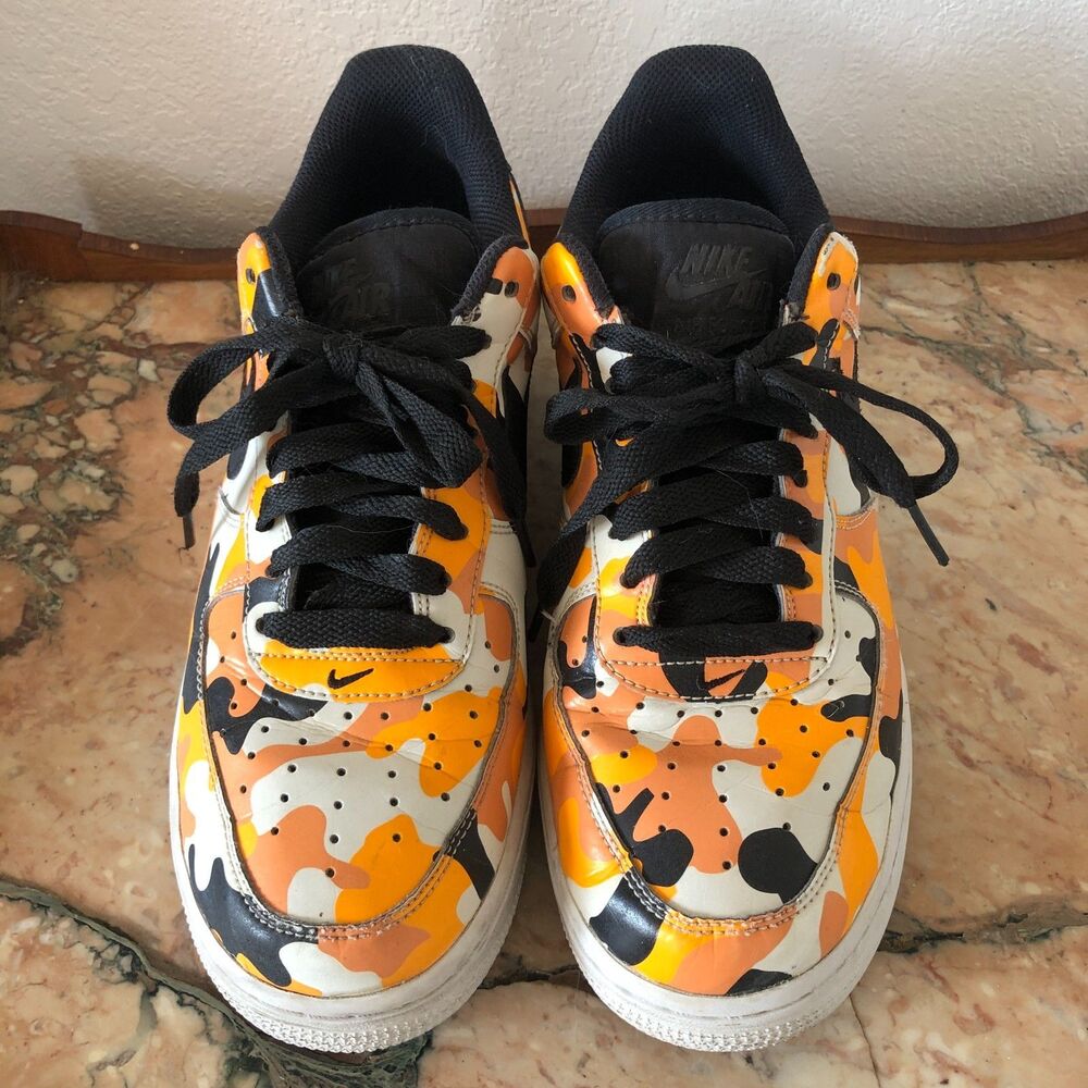 Nike Air Force 1 07 LV8 Orange Cameo Camouflage Size 7.5